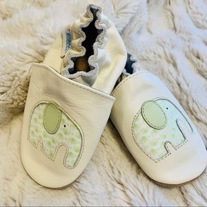 Robeez Elephant 6-12 Month Shoes